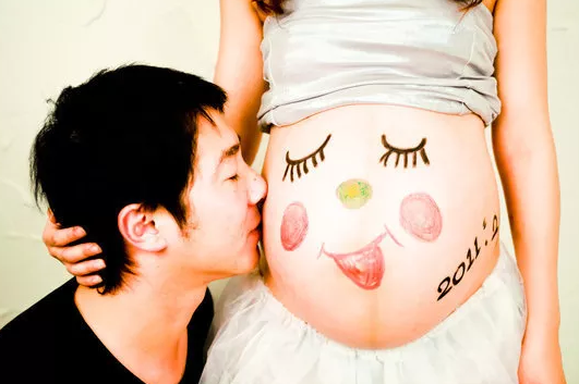 盆腔还有积液会影响宝宝发育吗 盆腔还有积液是怎么回事 盆腔还有积液会影响宝宝发育吗 盆腔还有积液是怎么回事