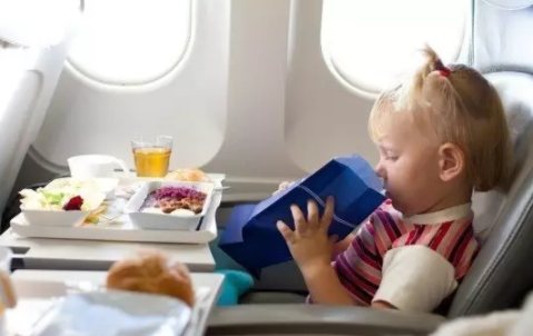 孕早期可以坐飞机吗 孕早期坐飞机注意事项 孕早期可以坐飞机吗 孕早期坐飞机注意事项